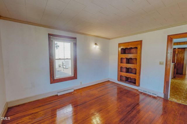 310 Barnette Avenue, Roxboro, NC 27573