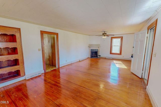 310 Barnette Avenue, Roxboro, NC 27573