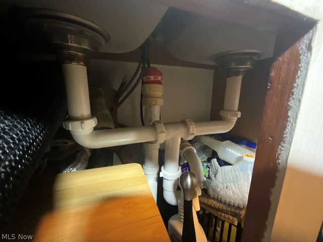 7508 Donald Avenue, Cleveland, OH 44103