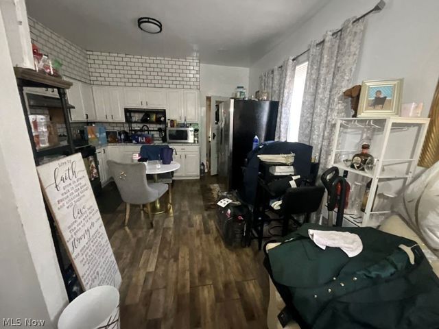 7508 Donald Avenue, Cleveland, OH 44103