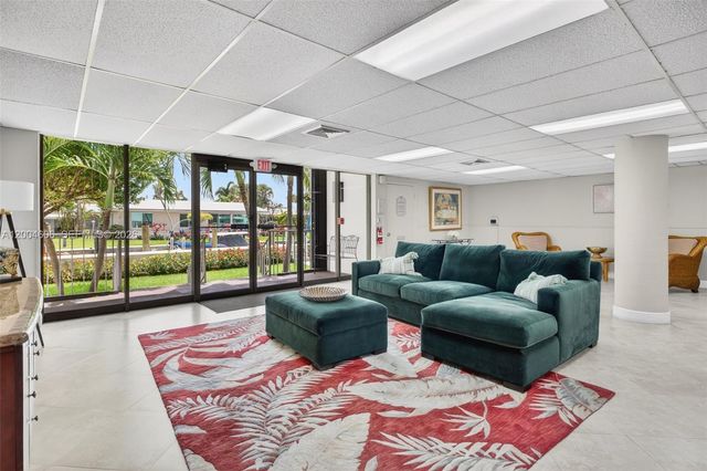 3210 SE 10th St 6B, Pompano Beach, FL 33062