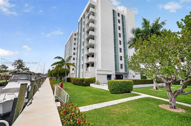 3210 SE 10th St 6B, Pompano Beach, FL 33062