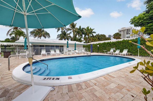 3210 SE 10th St 6B, Pompano Beach, FL 33062