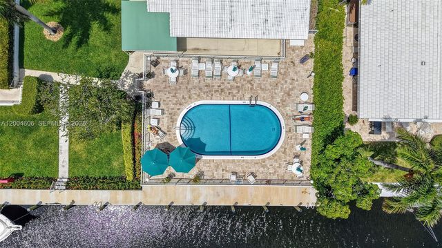 3210 SE 10th St 6B, Pompano Beach, FL 33062