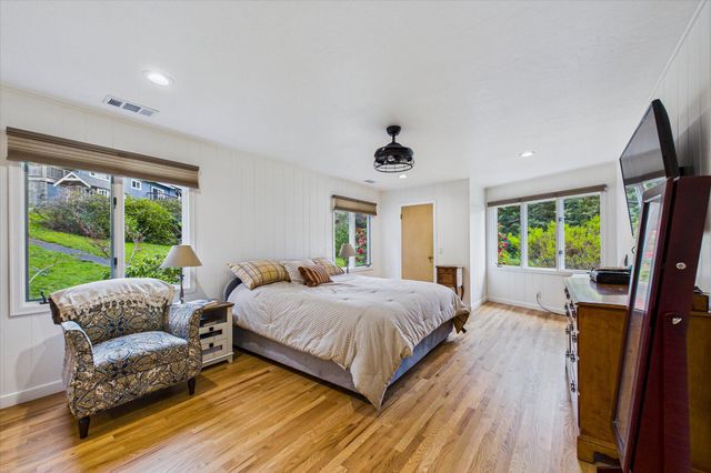 3255 Buttermilk Lane, Arcata, CA 95521