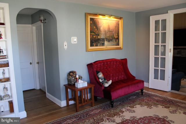 30 LANDRETH LN, Bristol, PA 19007