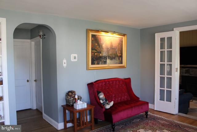 30 LANDRETH LN, Bristol, PA 19007