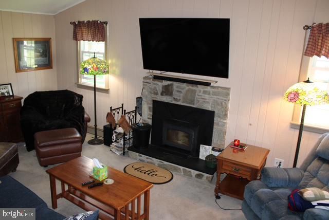 30 LANDRETH LN, Bristol, PA 19007