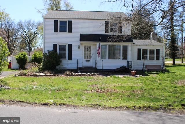 30 LANDRETH LN, Bristol, PA 19007