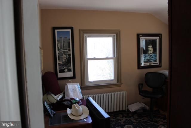 30 LANDRETH LN, Bristol, PA 19007