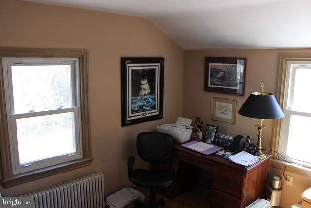 30 LANDRETH LN, Bristol, PA 19007