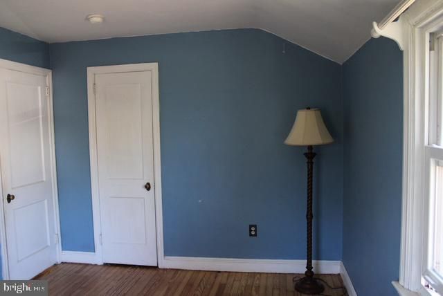 30 LANDRETH LN, Bristol, PA 19007