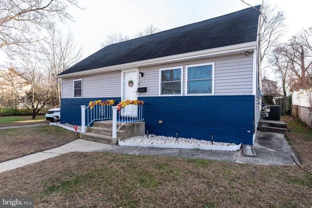 421 E MAPLE AVE, Lindenwold, NJ 08021