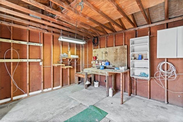 302 Sycamore Street, Carrollton, MO 64633