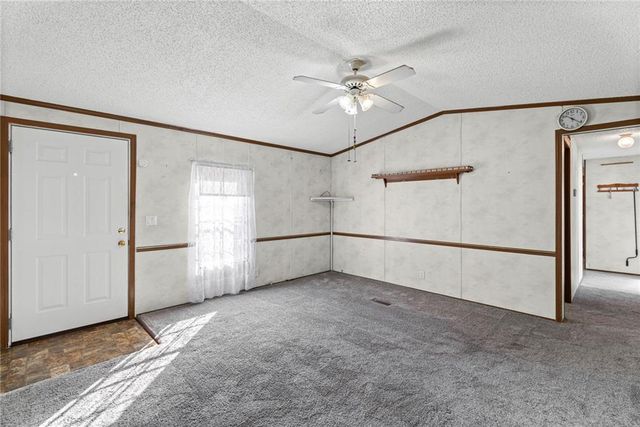 302 Sycamore Street, Carrollton, MO 64633