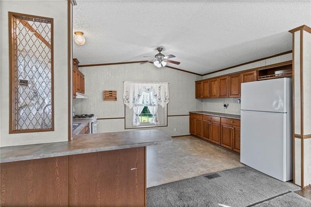 302 Sycamore Street, Carrollton, MO 64633