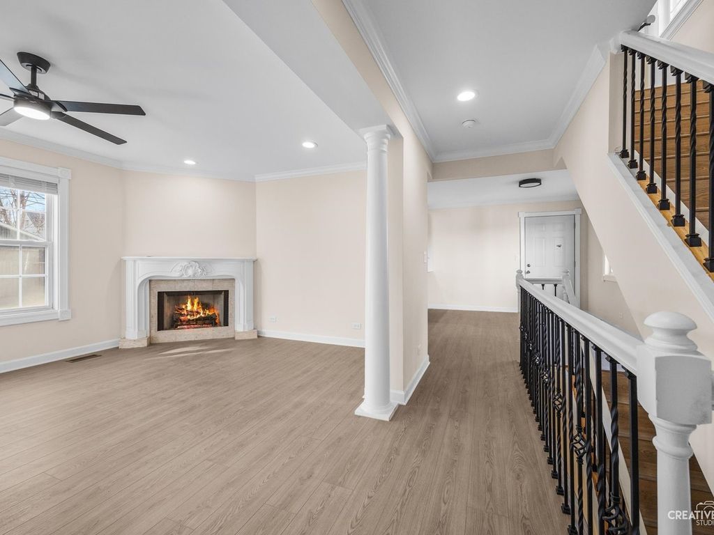 325-327 N Loomis Street, Naperville, IL 60540 — photo 5