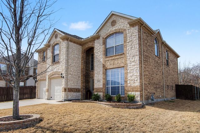 10413 Tadpole Drive, Fort Worth, TX 76244