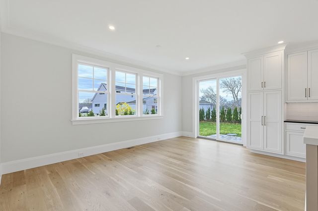 15 Ingleside Drive, East Falmouth, MA 02536