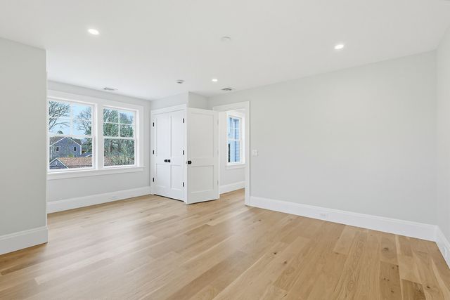 15 Ingleside Drive, East Falmouth, MA 02536