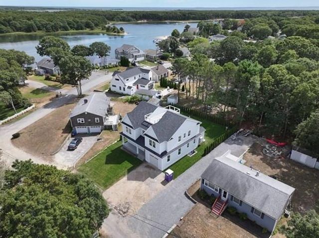 15 Ingleside Drive, East Falmouth, MA 02536