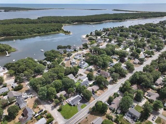 15 Ingleside Drive, East Falmouth, MA 02536