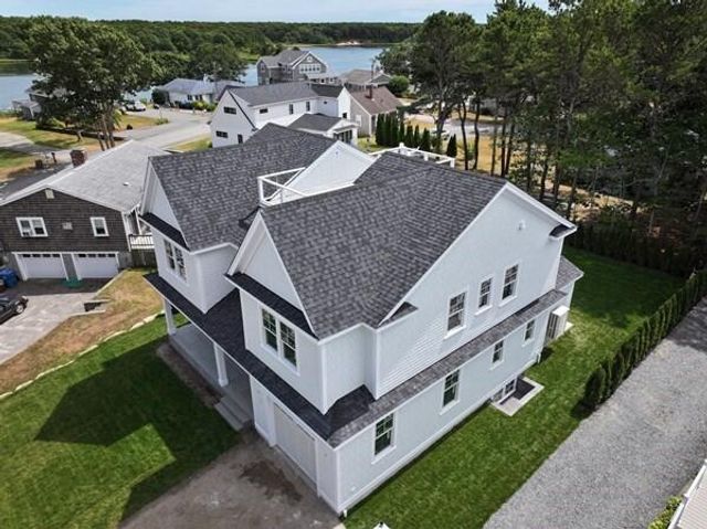 15 Ingleside Drive, East Falmouth, MA 02536