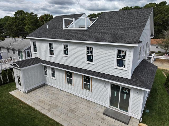 15 Ingleside Drive, East Falmouth, MA 02536