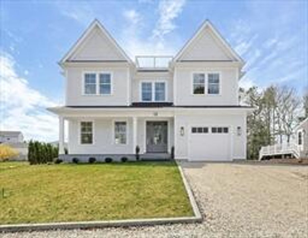 15 Ingleside Drive, East Falmouth, MA 02536