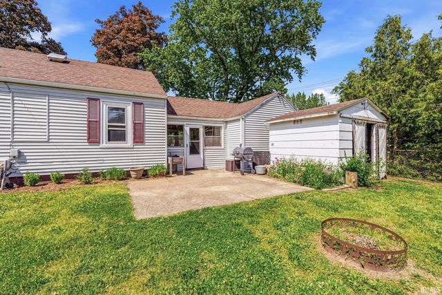 19732 Lucinda Street, South Bend, IN 46614