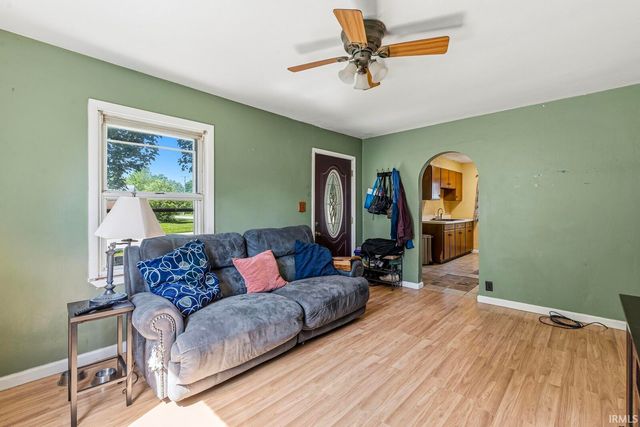 19732 Lucinda Street, South Bend, IN 46614