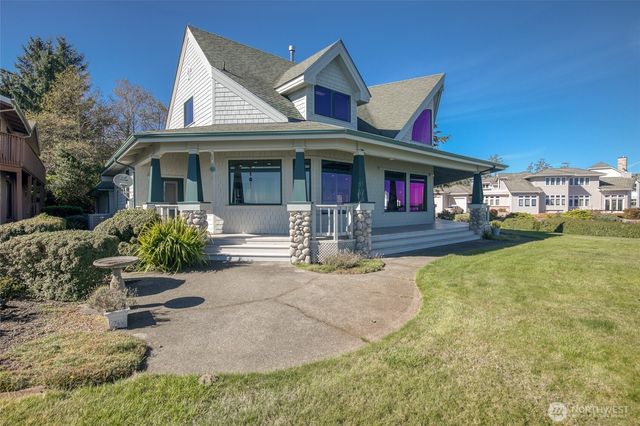 317 Captain Gray Court SE, Ocean Shores, WA 98569