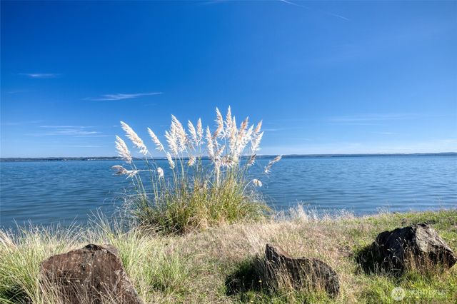 317 Captain Gray Court SE, Ocean Shores, WA 98569