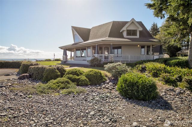317 Captain Gray Court SE, Ocean Shores, WA 98569