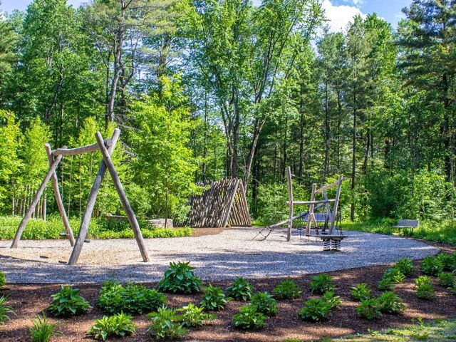 370 Farrell St Apt 118, South Burlington, VT 05403