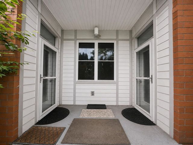 370 Farrell St Apt 118, South Burlington, VT 05403