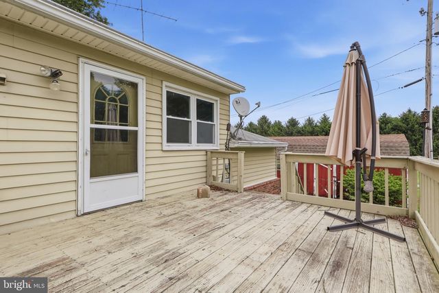 1123 YORK RD, Mechanicsburg, PA 17055
