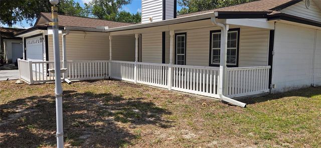 1113 CINNAMON WAY E, Lakeland, FL 33801
