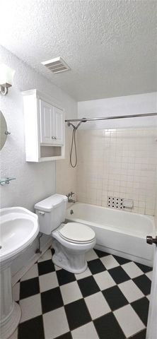 1113 CINNAMON WAY E, Lakeland, FL 33801