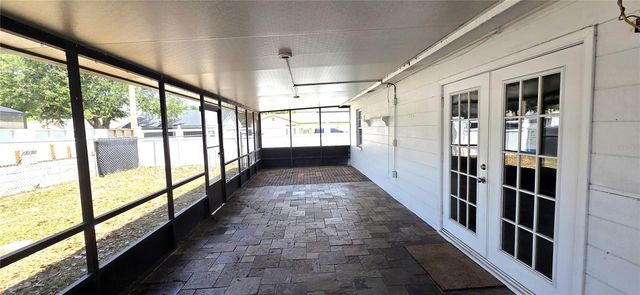 1113 CINNAMON WAY E, Lakeland, FL 33801