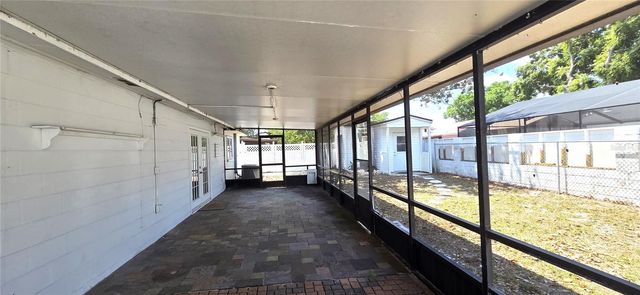 1113 CINNAMON WAY E, Lakeland, FL 33801