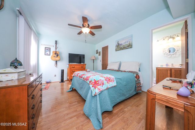 5935 E Sahuaro Ranch Drive, Tucson, AZ 85712