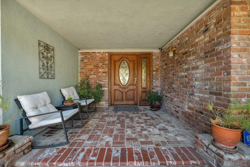 11583 Zelzah Avenue, Granada Hills, CA 91344 — photo 3