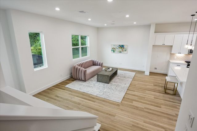 1032 Marcolin Street, Houston, TX 77088