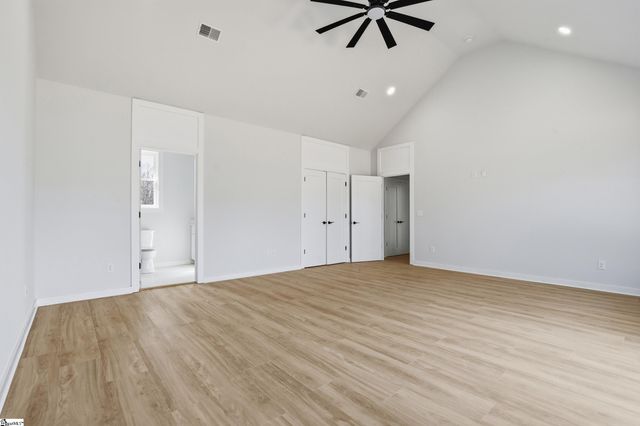 166 Buncombe Street, Woodruff, SC 29388