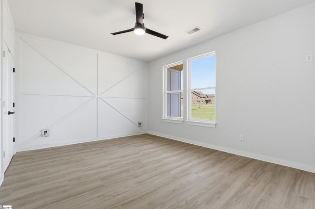 166 Buncombe Street, Woodruff, SC 29388