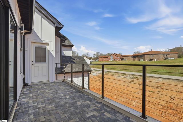 166 Buncombe Street, Woodruff, SC 29388