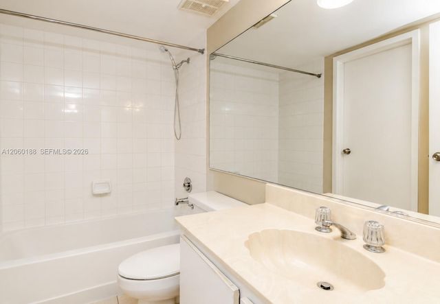 7601 E Treasure Drive 1807, North Bay Village, FL 33141