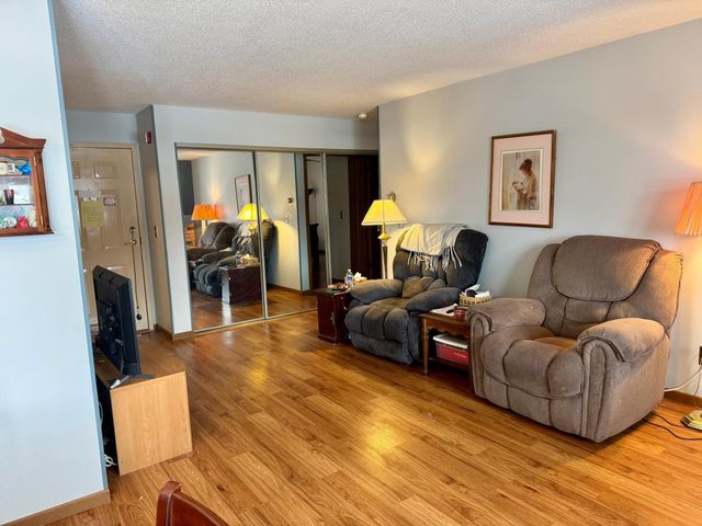 4300 Trenton Lane N 2120, Plymouth, MN 55442