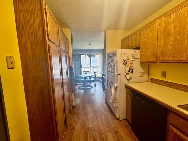 4300 Trenton Lane N 2120, Plymouth, MN 55442